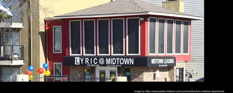 Lyric at Midtown - Photo 2 of 6